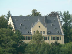 Schloss Rosenau